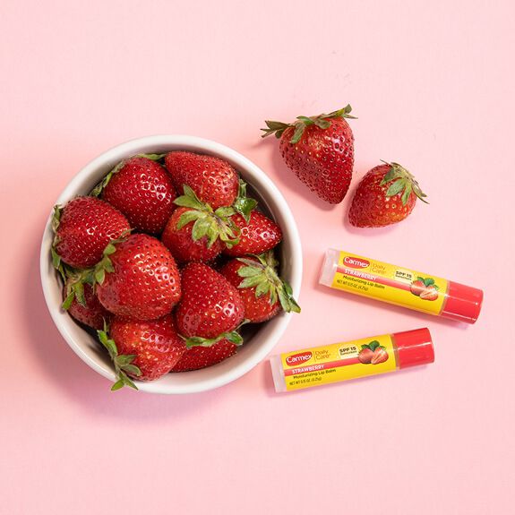 Carmex Lip Balm Strawberry-Cherry Sticks